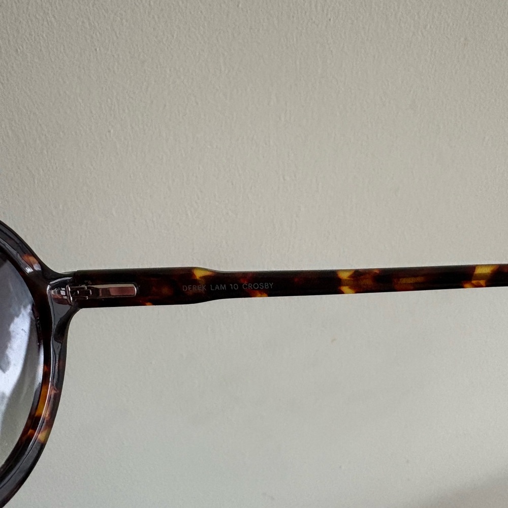 Round Derek lam 10 Crosby Tortoiseshell Sunglasses - Picture 4 of 6